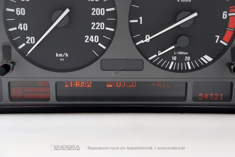 Pixelfehler Reparatur BMW 7er (E38)