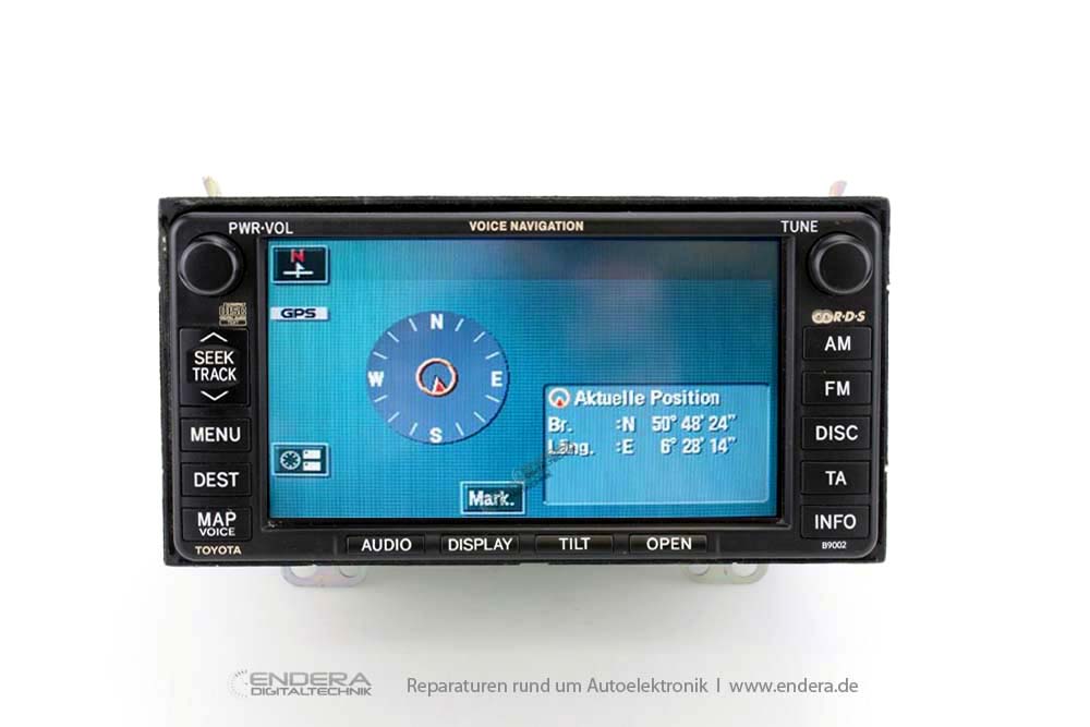Navigation Reparatur Toyota Avensis (T25)